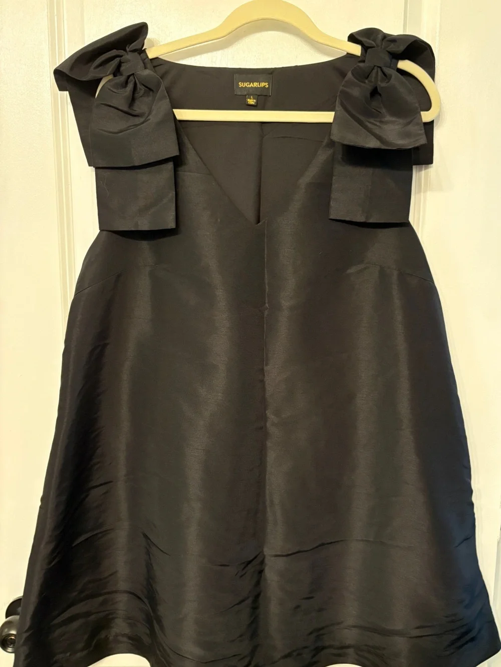 Sugarlips Black Bow-Shoulder V-Neck Mini Dress - Picture 1 of 3